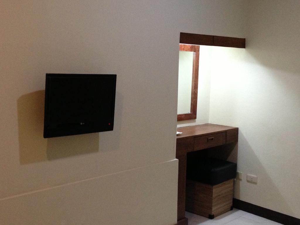 Qm Pension House Tagbilaran City Rum bild